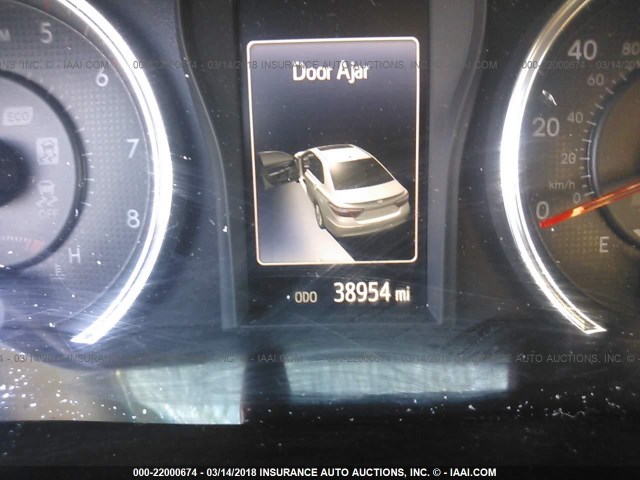 4T1BF1FK5HU368129 - 2017 TOYOTA CAMRY LE/XLE/SE/XSE BLACK photo 7