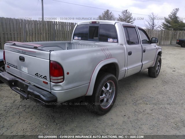 1B7HG38N52S670540 - 2002 DODGE DAKOTA QUAD SPORT/QUAD R/T SILVER photo 4