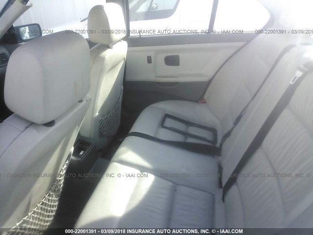 WBACD432XWAV61375 - 1998 BMW 328 I AUTOMATIC ვერცხლისფერი ფოტო 8