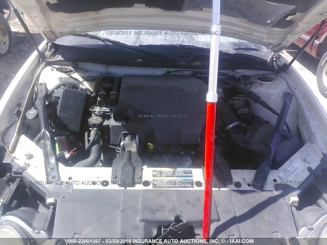 2G4WE587861273139 - 2006 BUICK LACROSSE CXS WHITE photo 10