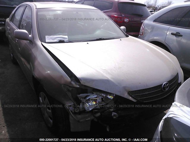 4T1BE32K83U658491 - 2003 TOYOTA CAMRY LE/XLE/SE GOLD photo 1