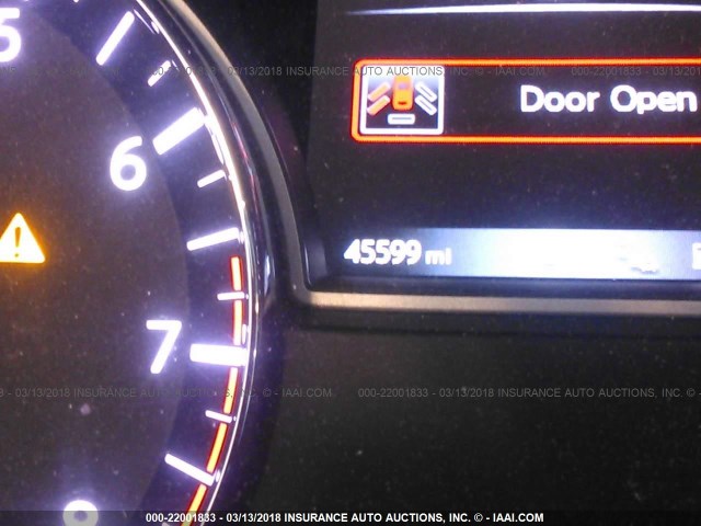 5N1DR2MM1HC618661 - 2017 NISSAN PATHFINDER S/SV/SL/PLATINUM 银色 照片 7