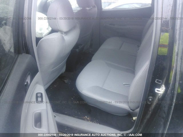 5TFLU4EN0DX067840 - 2013 TOYOTA TACOMA DOUBLE CAB შავი ფოტო 8