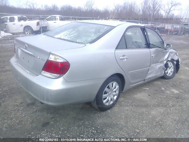 4T1BE30K25U101551 - 2005 TOYOTA CAMRY LE/XLE/SE SILVER photo 4