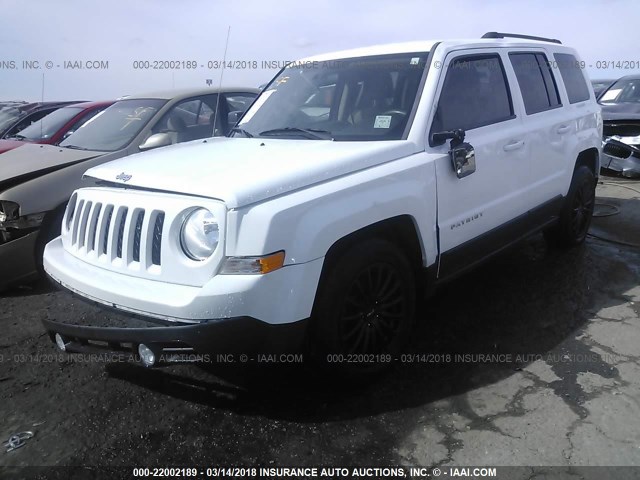 1C4NJPBAXED690874 - 2014 JEEP PATRIOT SPORT WHITE photo 2