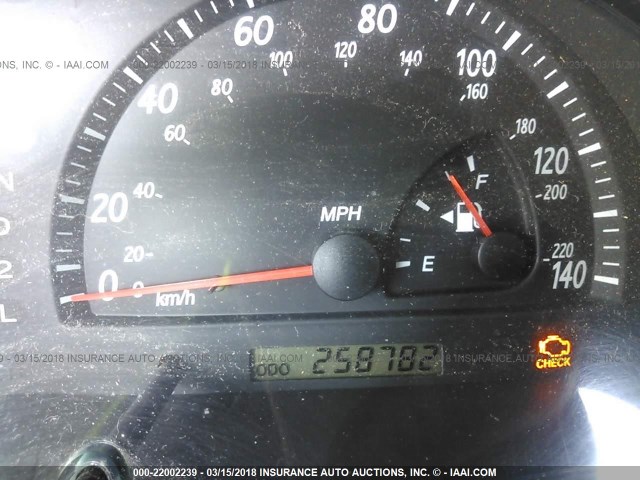 4T1BE32K52U513813 - 2002 TOYOTA CAMRY LE/XLE/SE ნაცრისფერი ფოტო 7