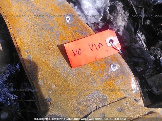 1G11B5SL2FF200380 - 2015 CHEVROLET MALIBU LS 灰色 照片 9