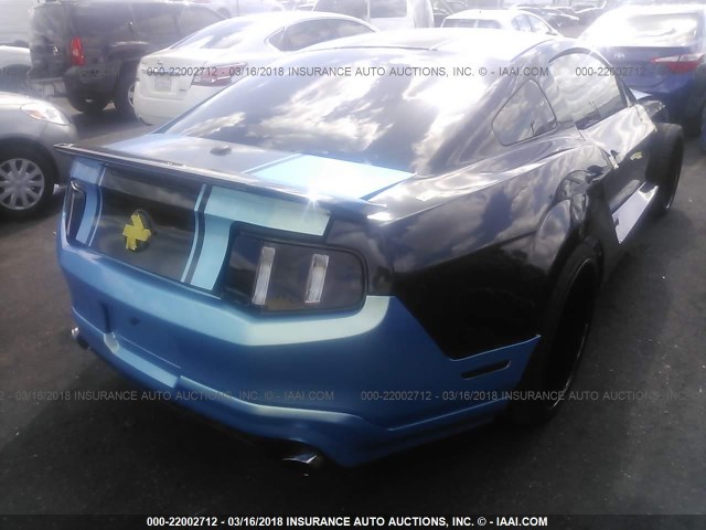 1ZVBP8JS2B5145479 - 2011 FORD MUSTANG SHELBY GT500 BLUE photo 4