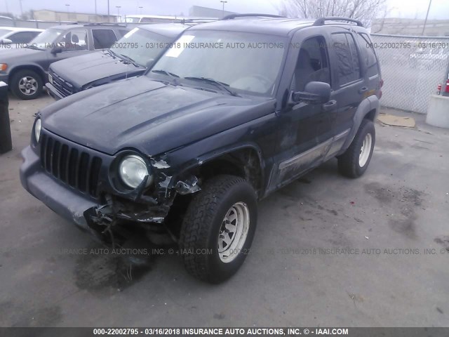 1J4GL48K92W124684 - 2002 JEEP LIBERTY SPORT BLACK photo 2