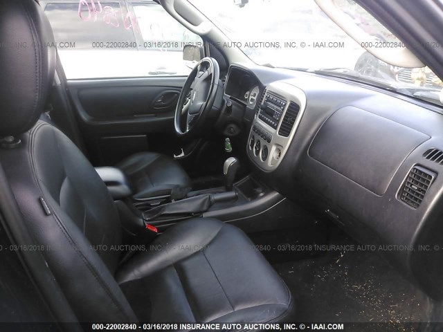 1FMCU94167KB80023 - 2007 FORD ESCAPE LIMITED BLACK photo 5