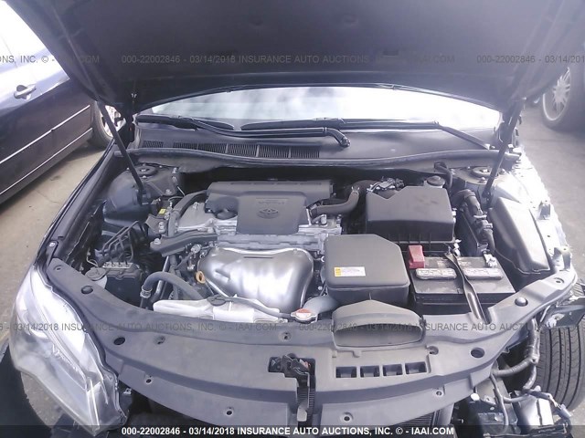 4T1BF1FK4GU231813 - 2016 TOYOTA CAMRY LE/XLE/SE/XSE Gris photo 10