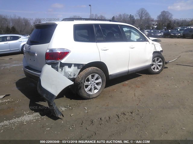 5TDZK3EH7DS093684 - 2013 TOYOTA HIGHLANDER PLUS/SE WHITE photo 4