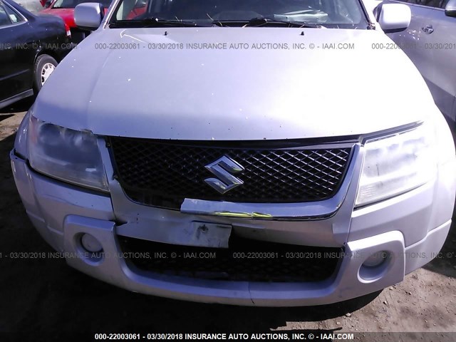 JS3TD941174203007 - 2007 SUZUKI GRAND VITARA  SILVER photo 6