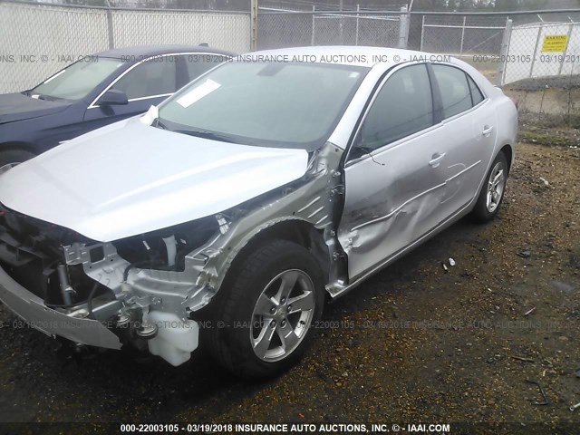 1G11B5SL4FF192993 - 2015 CHEVROLET MALIBU LS 银色 照片 2