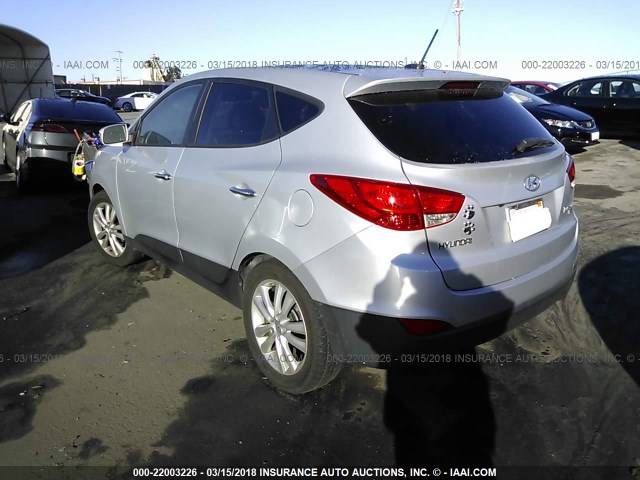 KM8JU3AC4BU140031 - 2011 HYUNDAI TUCSON GLS/LIMITED SILVER photo 3