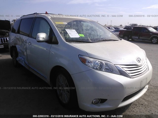 5TDYK3DC6DS401249 - 2013 TOYOTA SIENNA XLE/LIMITED WHITE photo 1