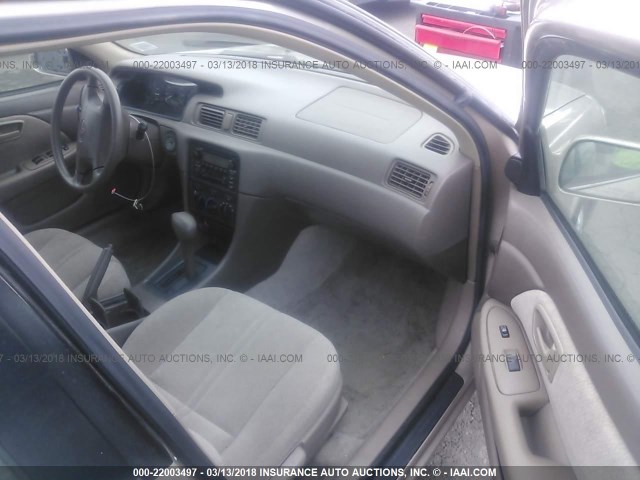 4T1BG22K41U066510 - 2001 TOYOTA CAMRY CE/LE/XLE GOLD photo 5