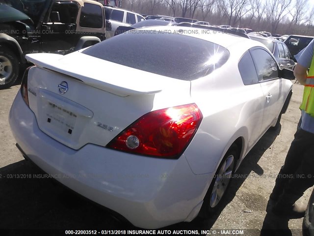 1N4AL24E39C152028 - 2009 NISSAN ALTIMA 2.5S WHITE photo 4