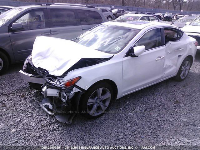 19VDE1F35FE009635 - 2015 ACURA ILX 20 WHITE photo 2