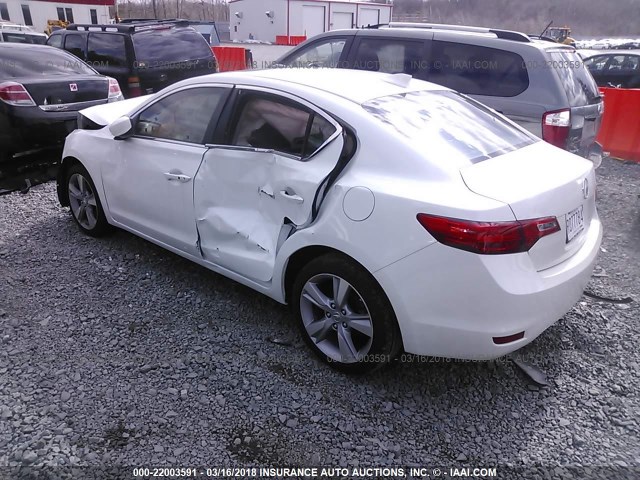 19VDE1F35FE009635 - 2015 ACURA ILX 20 WHITE photo 3