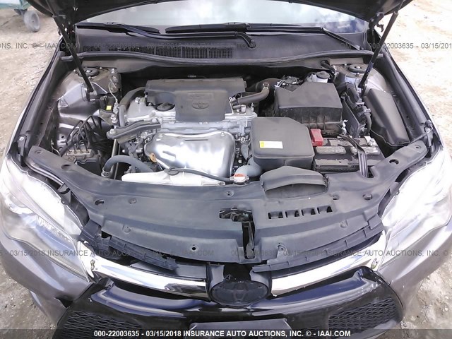 4T1BF1FK7GU211961 - 2016 TOYOTA CAMRY LE/XLE/SE/XSE GRAY photo 10