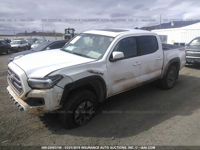 3TMCZ5AN6HM093318 - 2017 TOYOTA TACOMA DBL CAB/SR/TRDSPT/OR/PRO თეთრი ფოტო 2