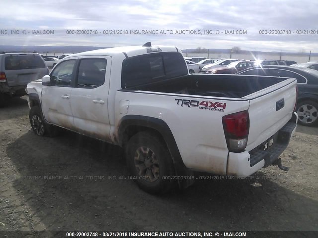 3TMCZ5AN6HM093318 - 2017 TOYOTA TACOMA DBL CAB/SR/TRDSPT/OR/PRO თეთრი ფოტო 3