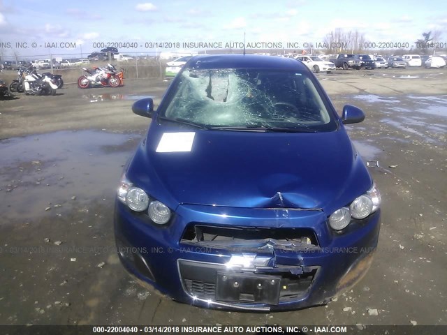 1G1JB5SG0D4145388 - 2013 CHEVROLET SONIC LS ლურჯი ფოტო 6