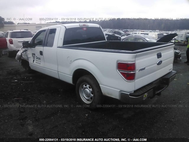 1FTEX1CM6EFB55730 - 2014 FORD F150 SUPER CAB WHITE photo 3