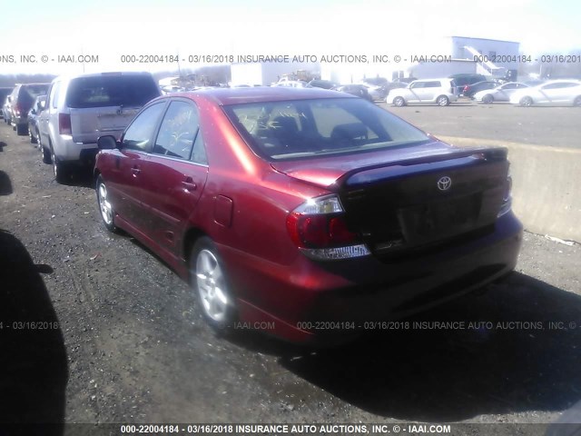 4T1BE32K65U414762 - 2005 TOYOTA CAMRY LE/XLE/SE RED photo 3