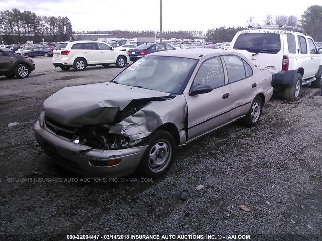 1Y1SK5366RZ069148 - 1994 GEO PRIZM LSI GOLD photo 2