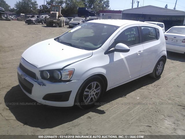 1G1JA6SH9C4163470 - 2012 CHEVROLET SONIC LS WHITE photo 2