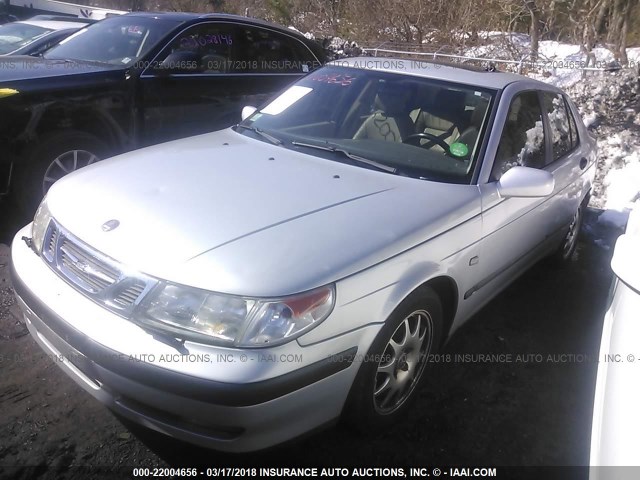 YS3ED48E813021365 - 2001 SAAB 9-5 SILVER photo 2