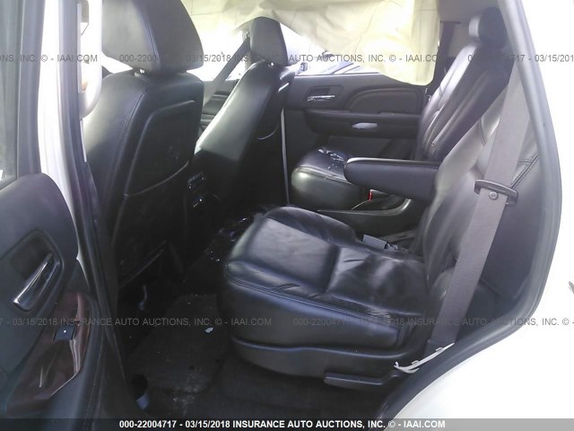 1GYFK63818R245867 - 2008 CADILLAC ESCALADE LUXURY თეთრი ფოტო 8