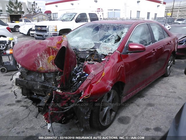 4T1BF1FK8CU625129 - 2012 TOYOTA CAMRY SE/LE/XLE 红色 照片 2