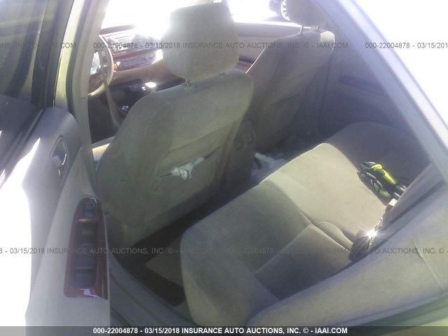 JTDBE32K740264235 - 2004 TOYOTA CAMRY LE/XLE BEIGE photo 8