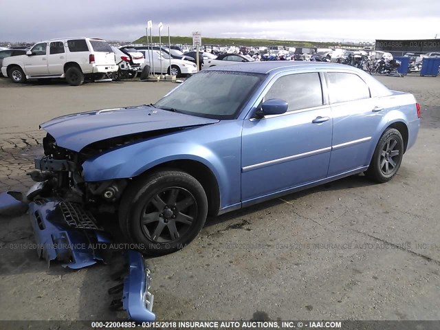 2C3KA53GX7H832564 - 2007 CHRYSLER 300 TOURING BLUE photo 2