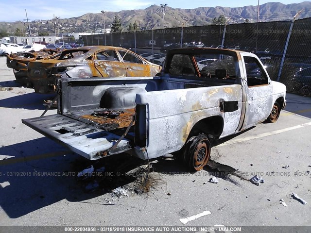 1N6SD11S7TC328700 - 1996 NISSAN TRUCK XE RED photo 4