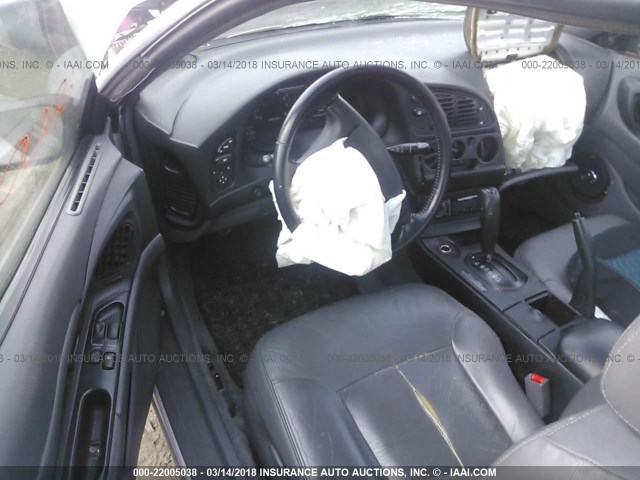 4B3AU52NXWE149879 - 1998 DODGE AVENGER ES SILVER photo 5