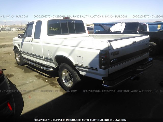 1FTHX25F0VEC63235 - 1997 FORD F250 WHITE photo 3