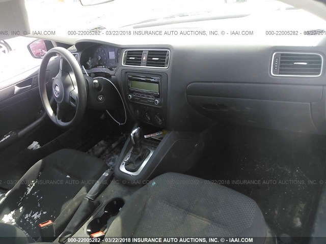 3VW2K7AJ8BM019086 - 2011 VOLKSWAGEN JETTA S 黑色 照片 5