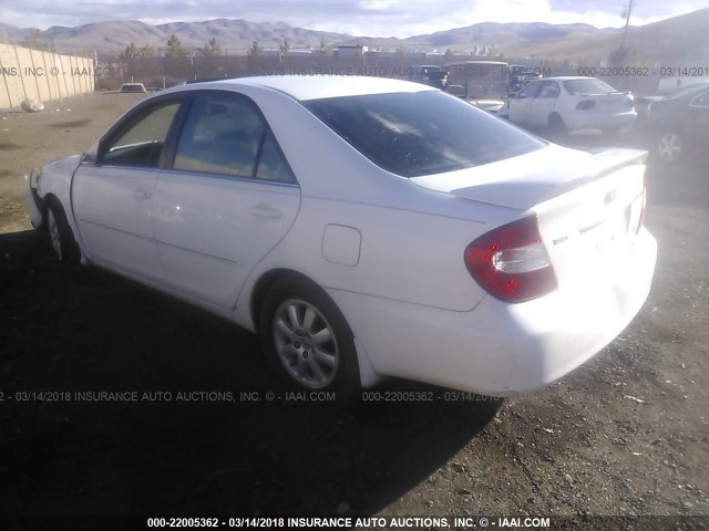 4T1BF32K63U053852 - 2003 TOYOTA CAMRY LE/XLE/SE WHITE photo 3