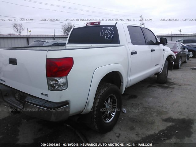 5TFDV54168X033591 - 2008 TOYOTA TUNDRA CREWMAX/CREWMAX SR5 WHITE photo 4