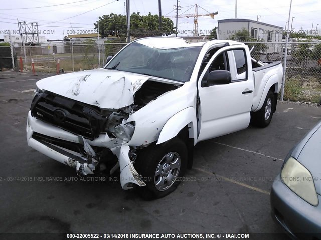 5TETU62N48Z531369 - 2008 TOYOTA TACOMA PRERUNNER ACCESS CAB WHITE photo 2