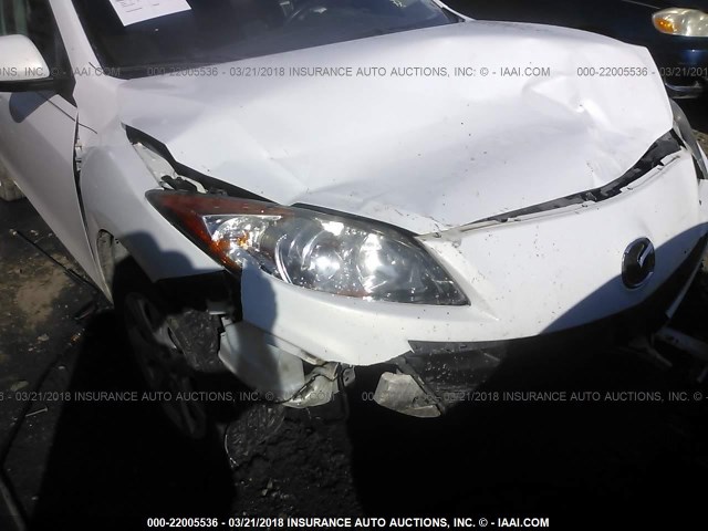 JM1BL1VF6B1463972 - 2011 MAZDA 3 I WHITE photo 6