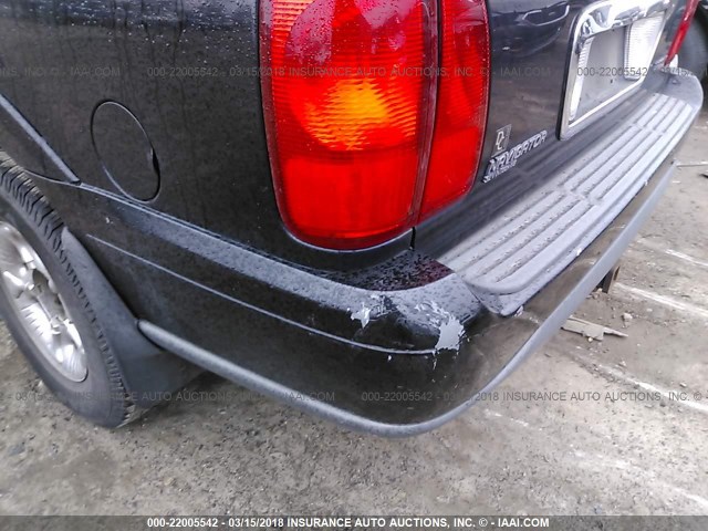 5LMPU28A4XLJ18873 - 1999 LINCOLN NAVIGATOR 黑色 照片 6