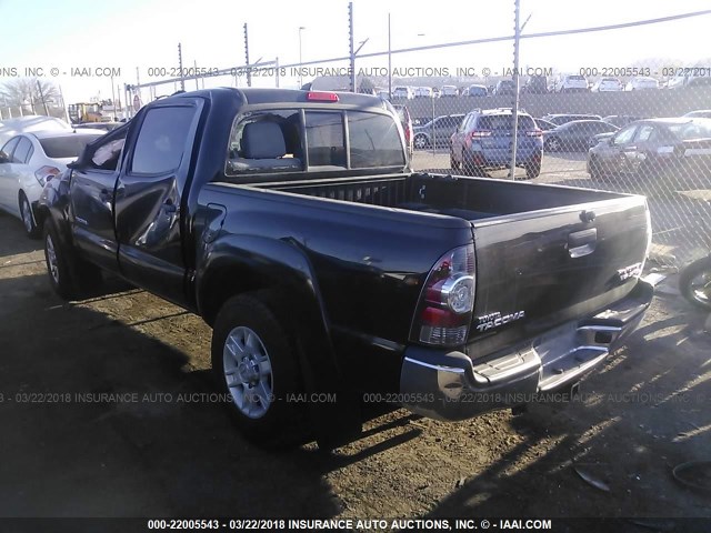 3TMJU4GN1EM157767 - 2014 TOYOTA TACOMA DOUBLE CAB PRERUNNER GRAY photo 3