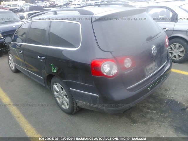 WVWXK73C18E056325 - 2008 VOLKSWAGEN PASSAT WAGON TURBO BLACK photo 3