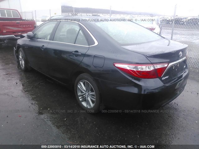 4T1BF1FK5FU941351 - 2015 TOYOTA CAMRY LE/XLE/SE/XSE BLACK photo 3