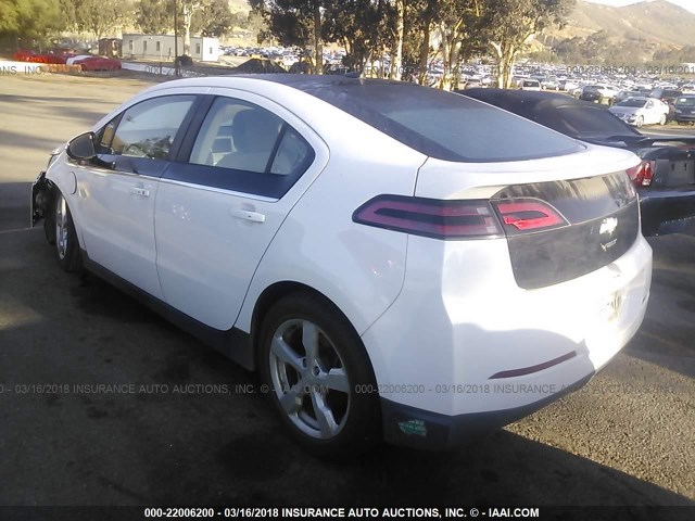 1G1RE6E43CU120968 - 2012 CHEVROLET VOLT WHITE photo 3